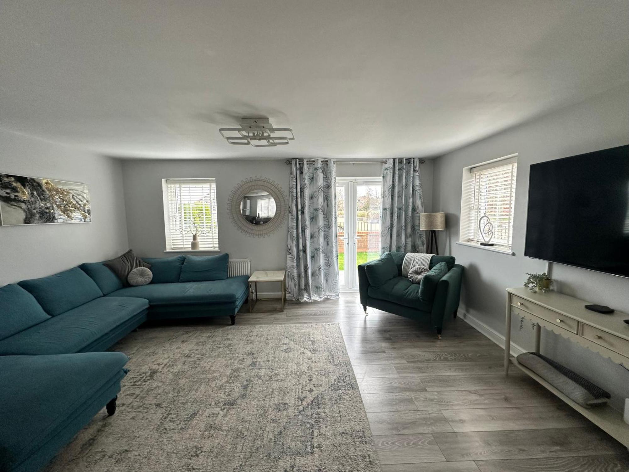 Waterside Mufc & Trafford Centre Townhouse 4 Bedroom Free Parking แมนเชสเตอร์ ภายนอก รูปภาพ